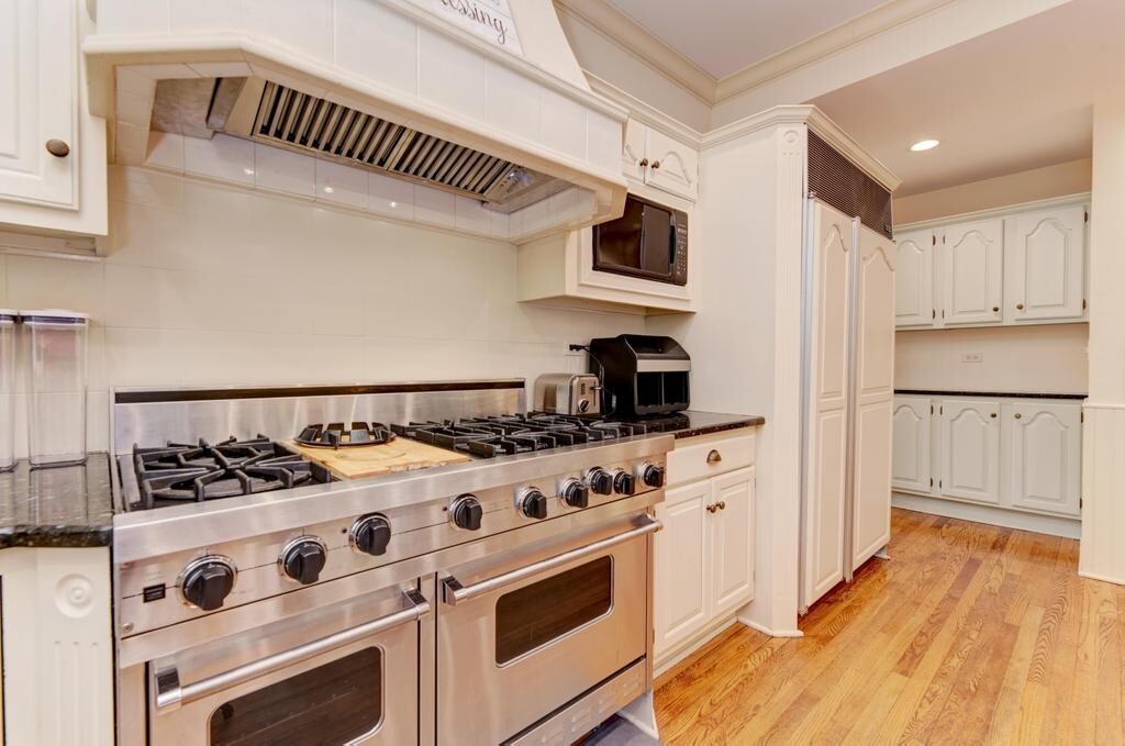 1499 Sheridan Road Property Photo 27