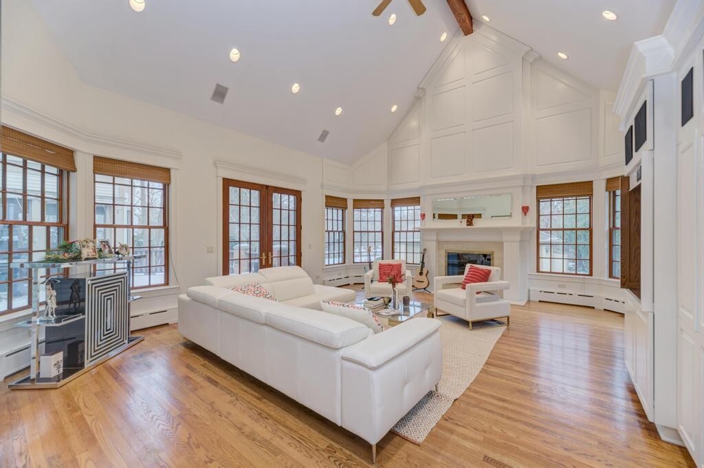 1499 Sheridan Road Property Photo 33