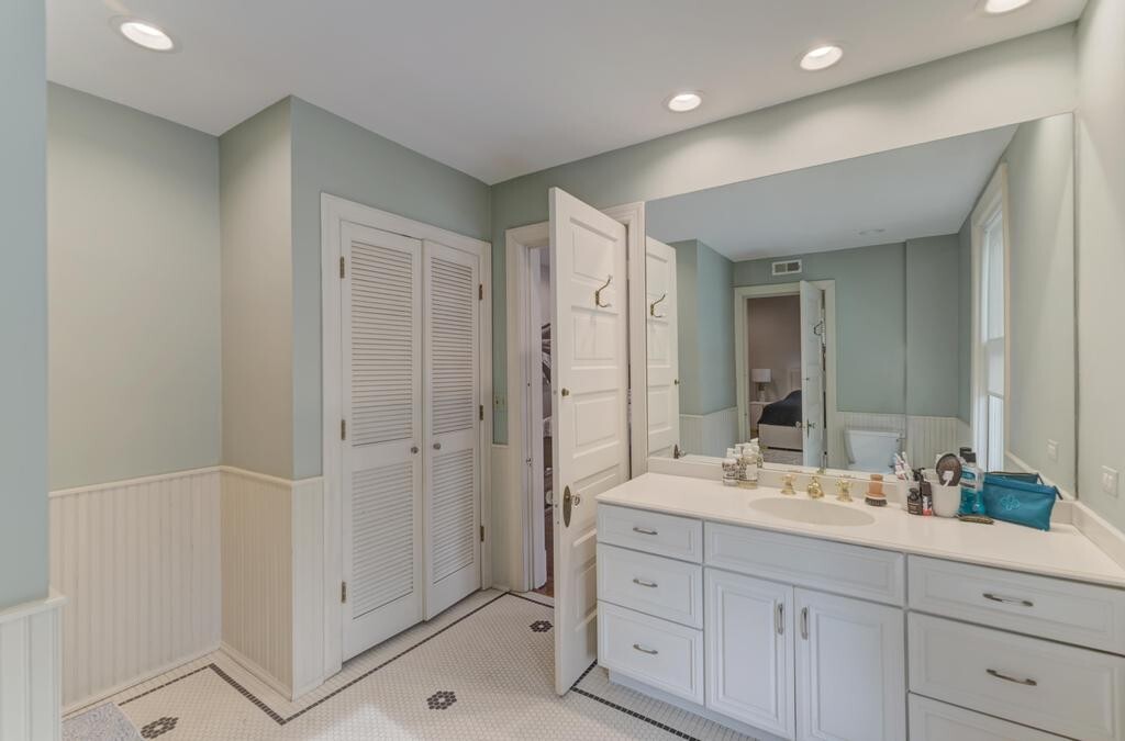 1499 Sheridan Road Property Photo 43