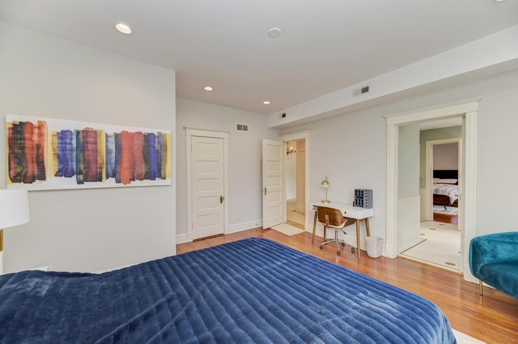 1499 Sheridan Road Property Photo 45