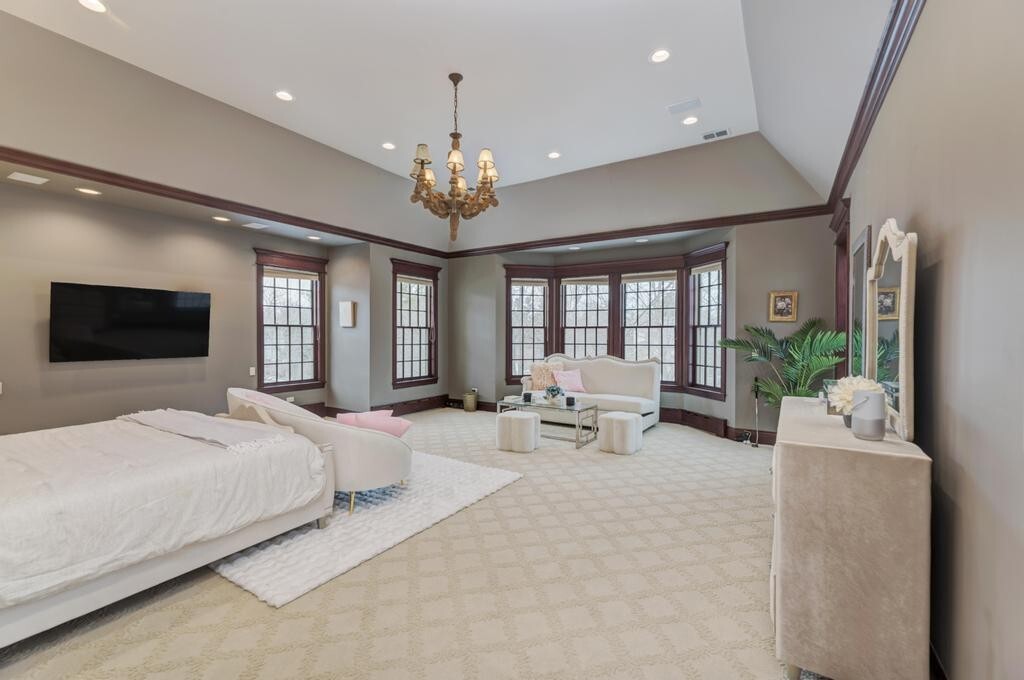 1499 Sheridan Road Property Photo 48