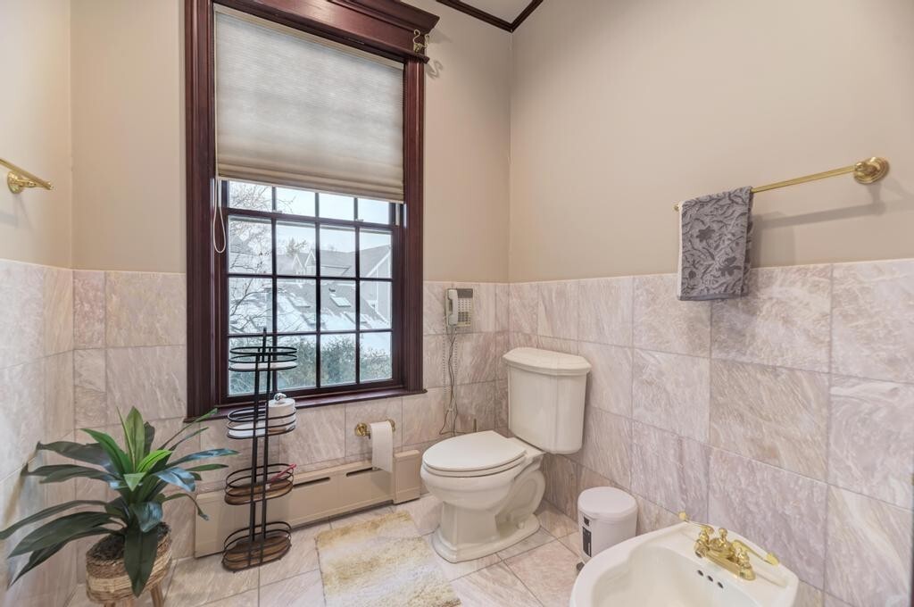 1499 Sheridan Road Property Photo 53