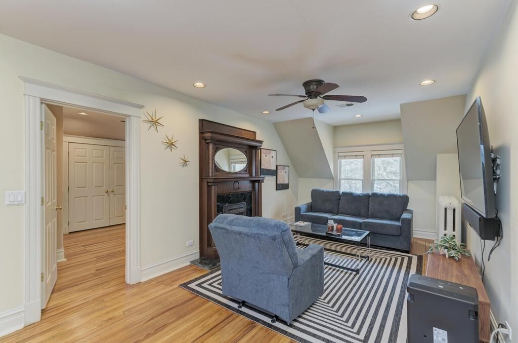 1499 Sheridan Road Property Photo 57