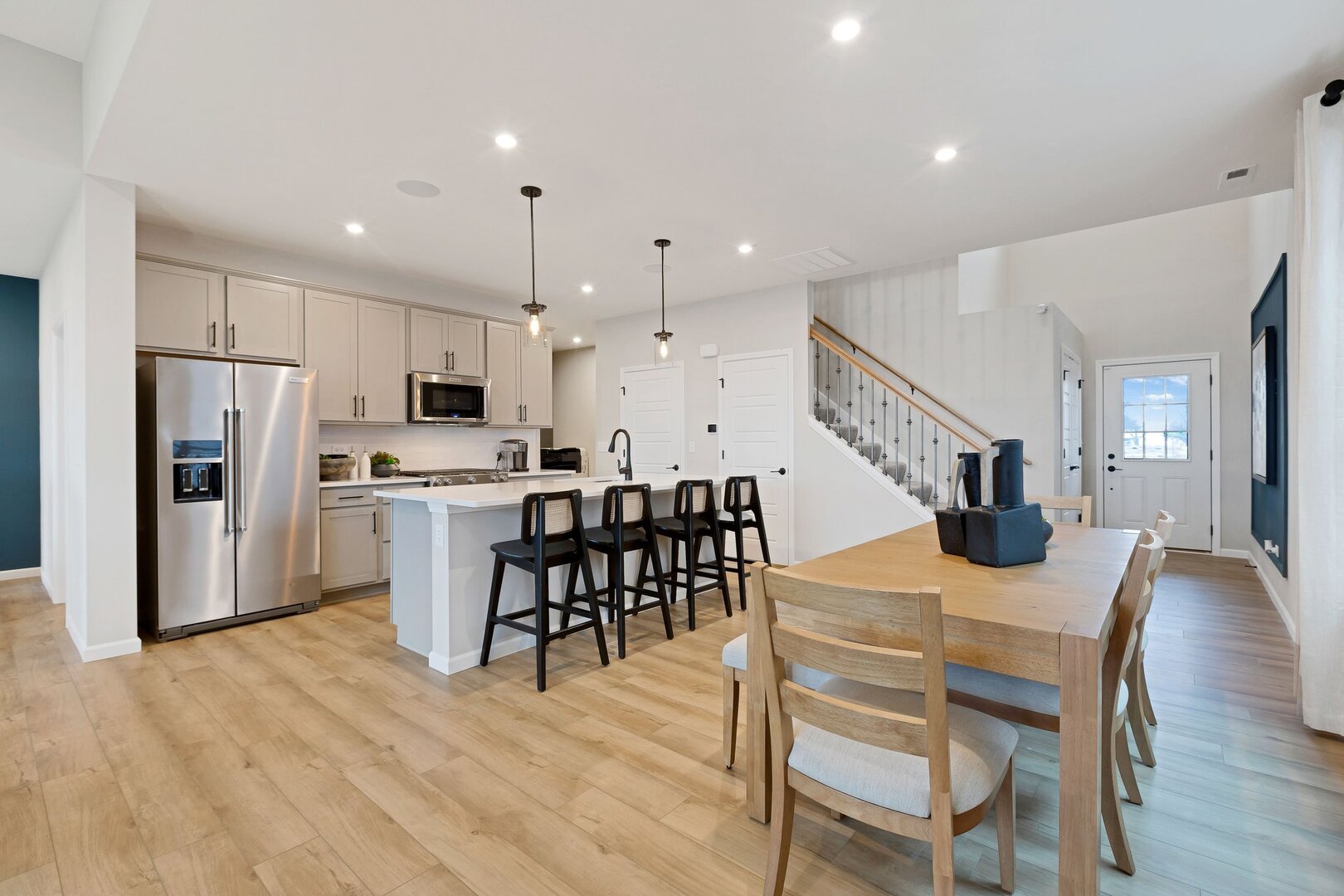 2547 Tailshot Road Property Photo 6