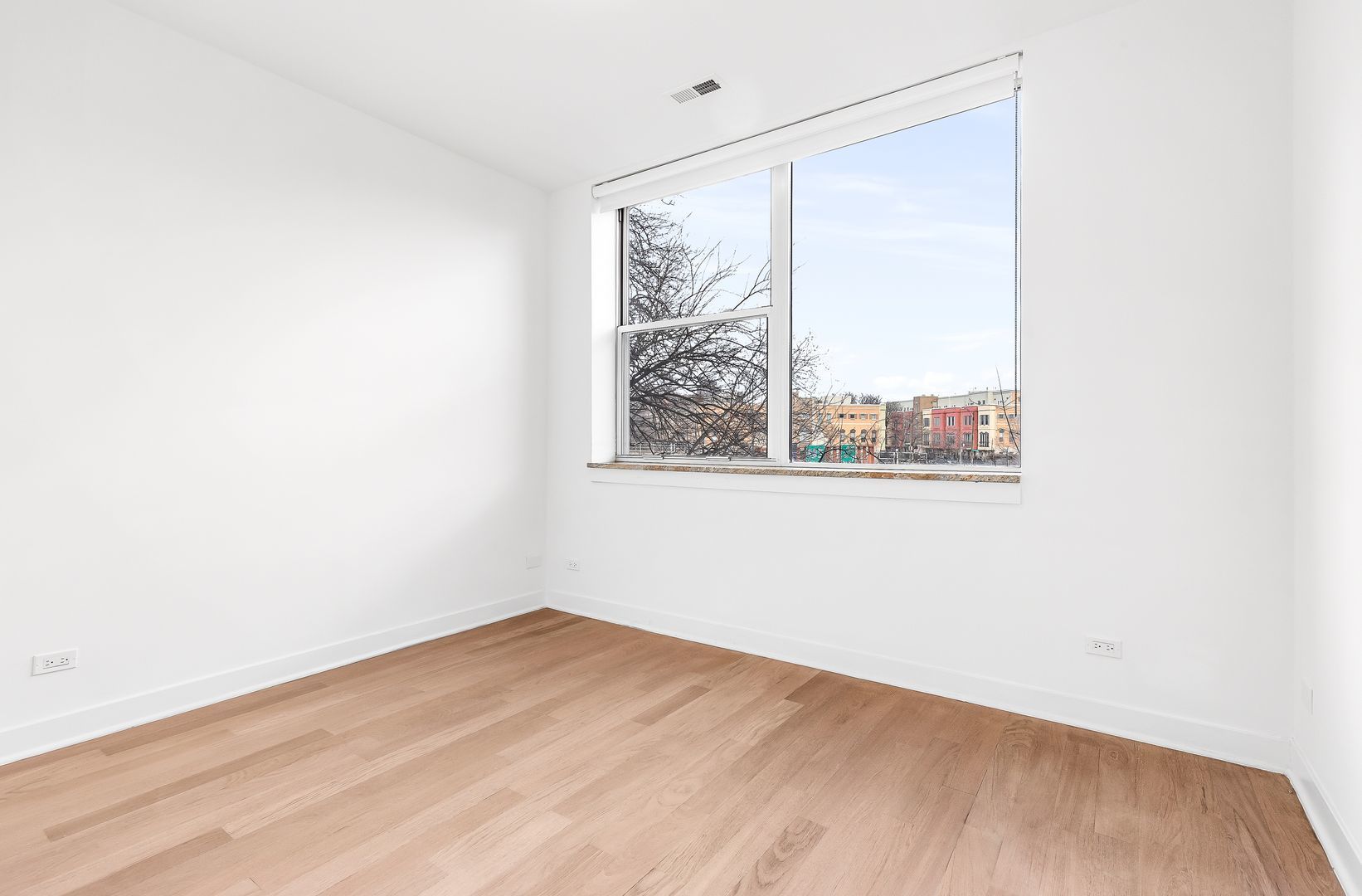 914 W Hubbard Street 304 Property Photo 20