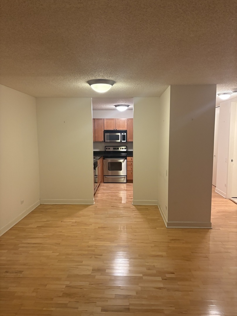 30 E Huron Street 3601 Property Photo 11
