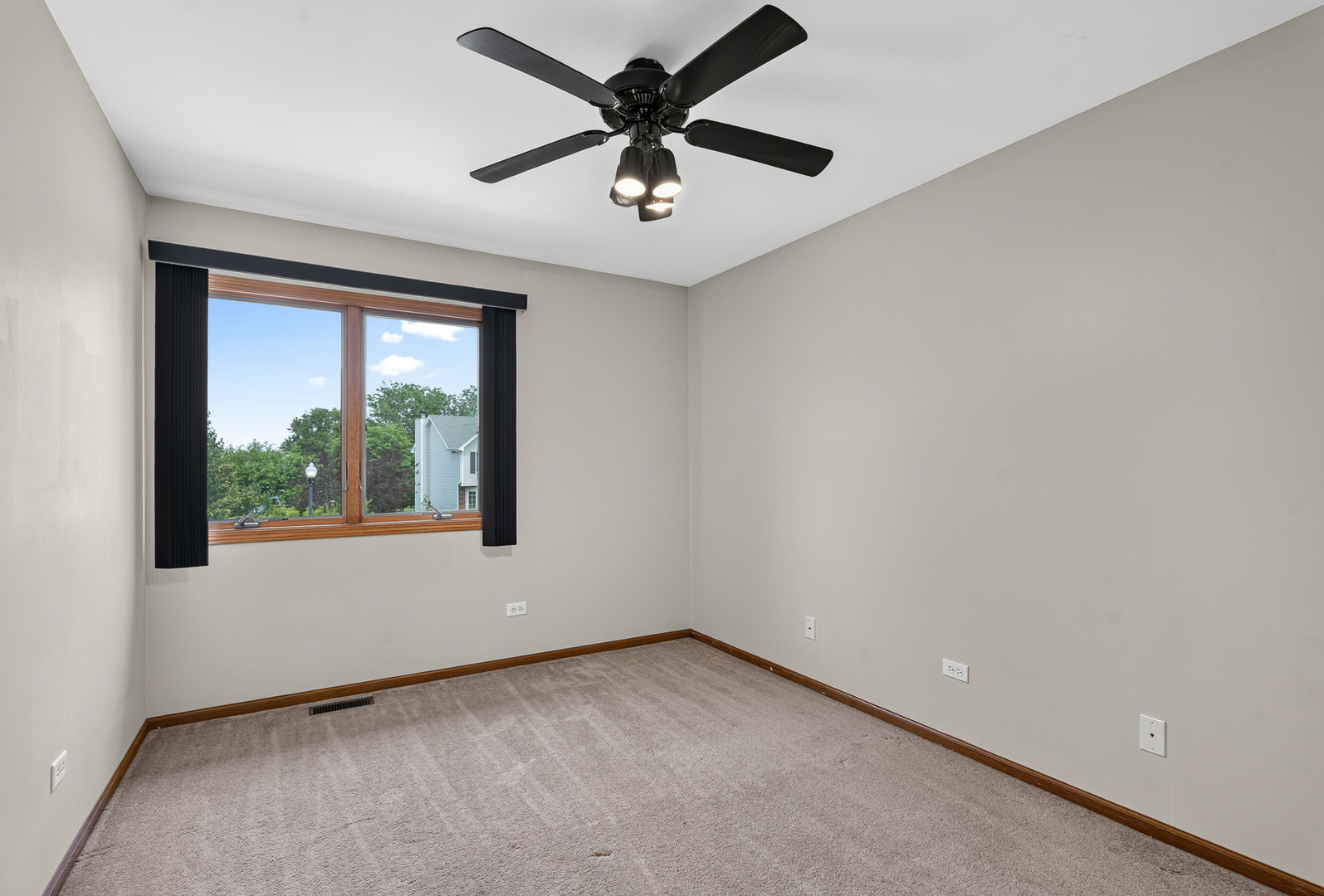 604 Mahoney Drive Property Photo 30