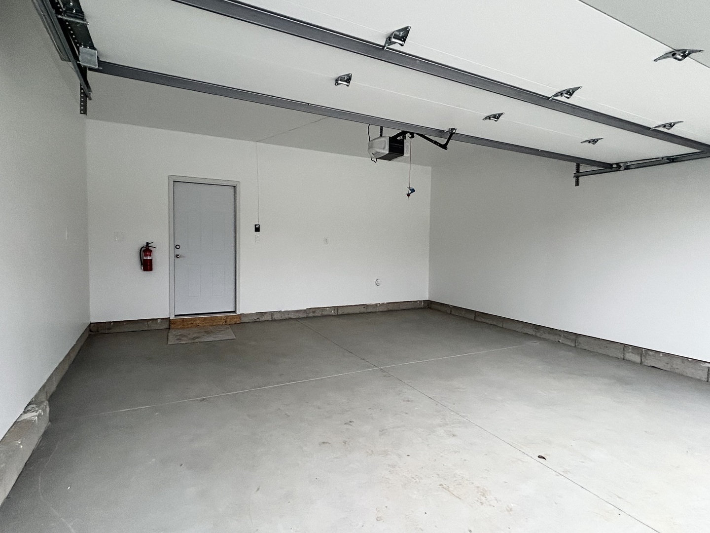 12554423 Property Photo 7