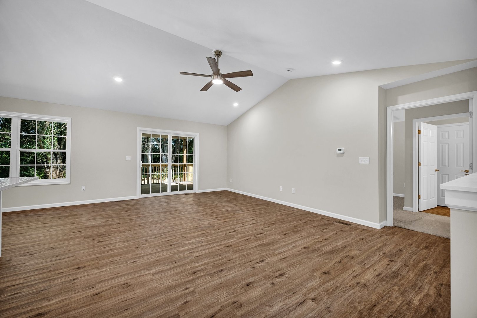 218 Cassidy Road Property Photo 3