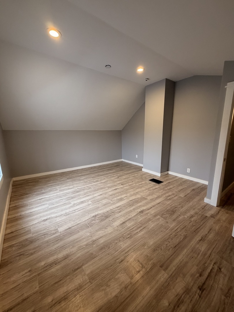 1024 S Warren Street Property Photo 10