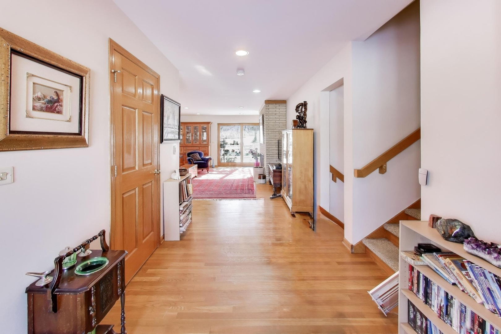 926 Braeburn Road Property Photo 4