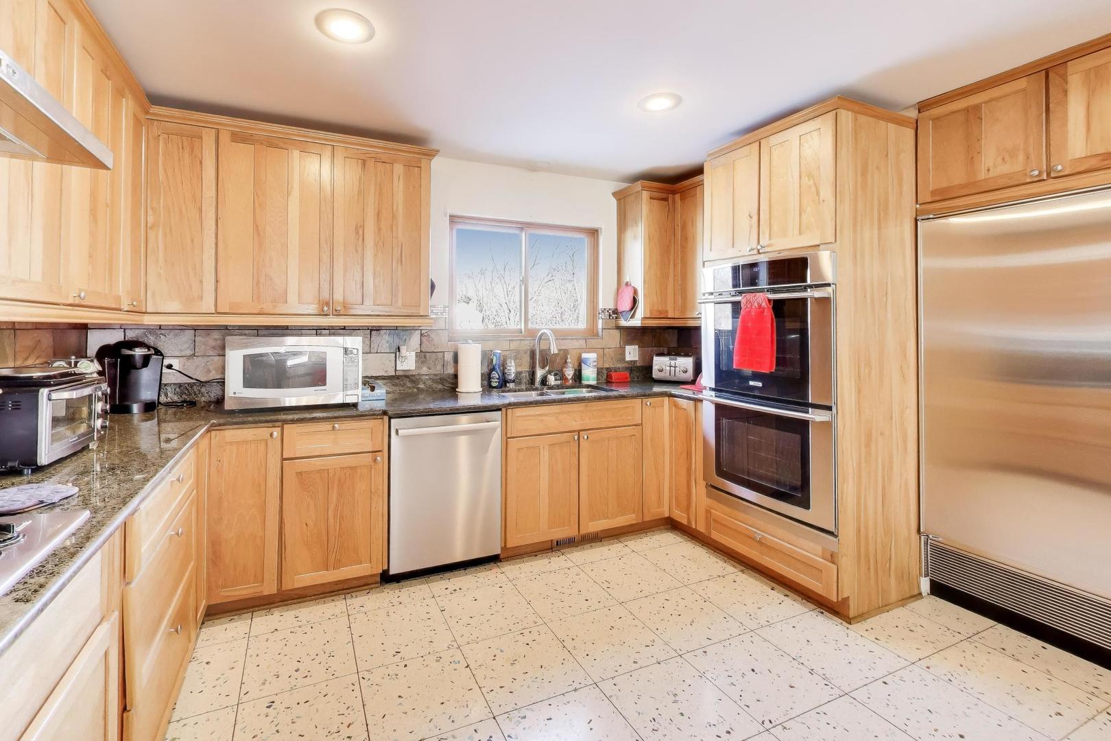 926 Braeburn Road Property Photo 11