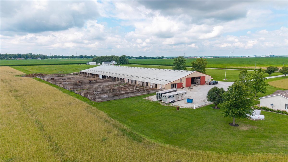 26151 E 2500 North Road Property Photo 66