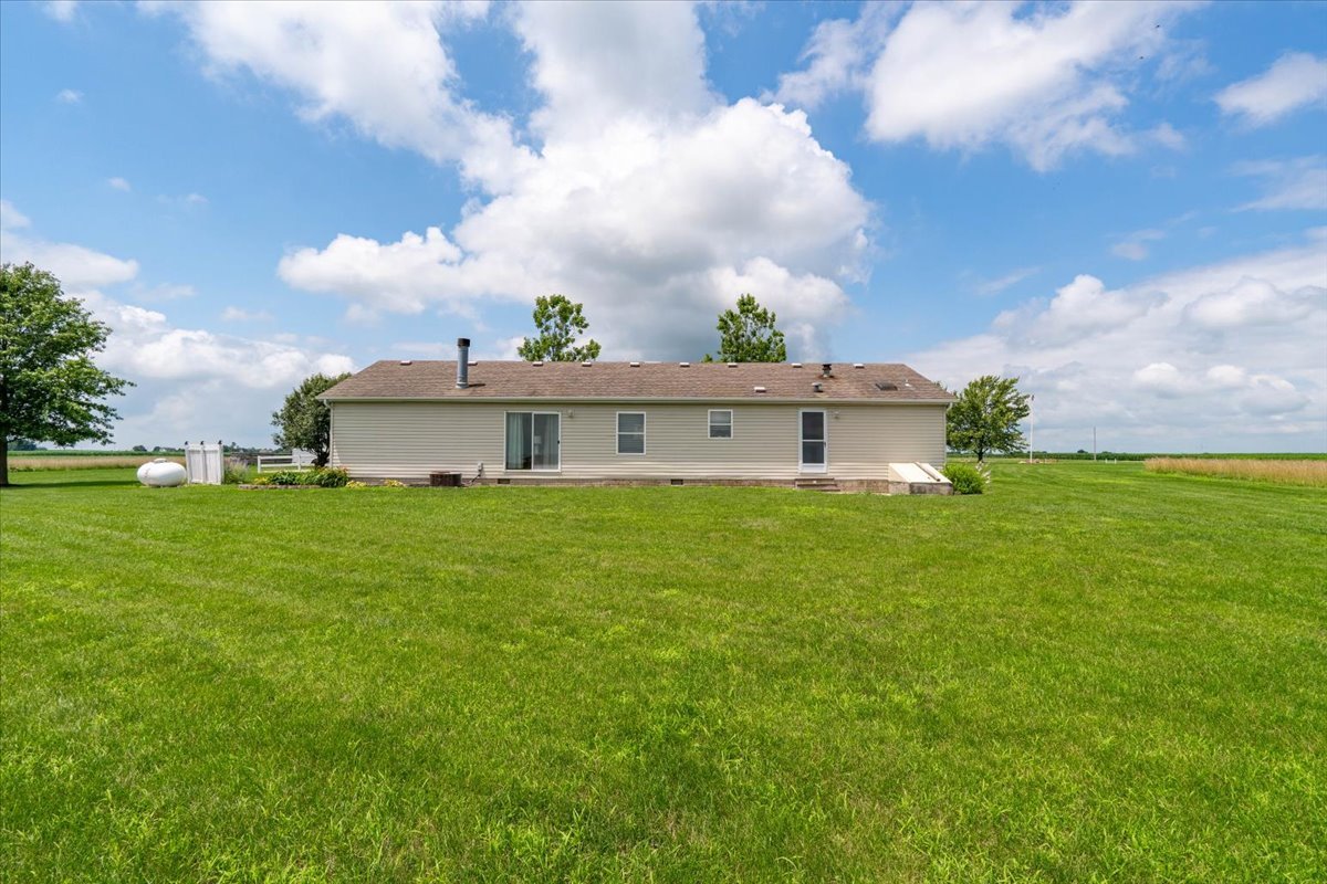 26151 E 2500 North Road Property Photo 81