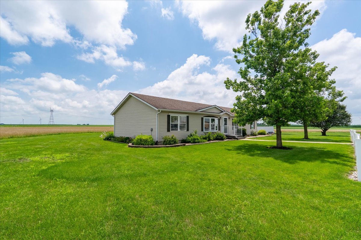 26151 E 2500 North Road Property Photo 86