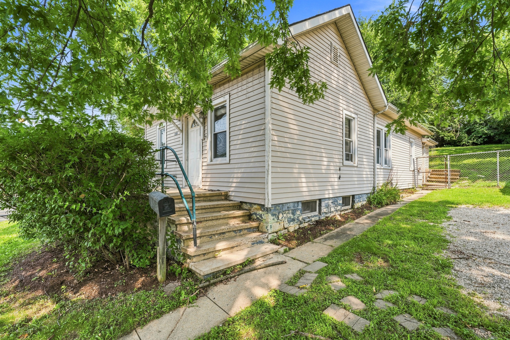 1720 S State Street Property Photo 2