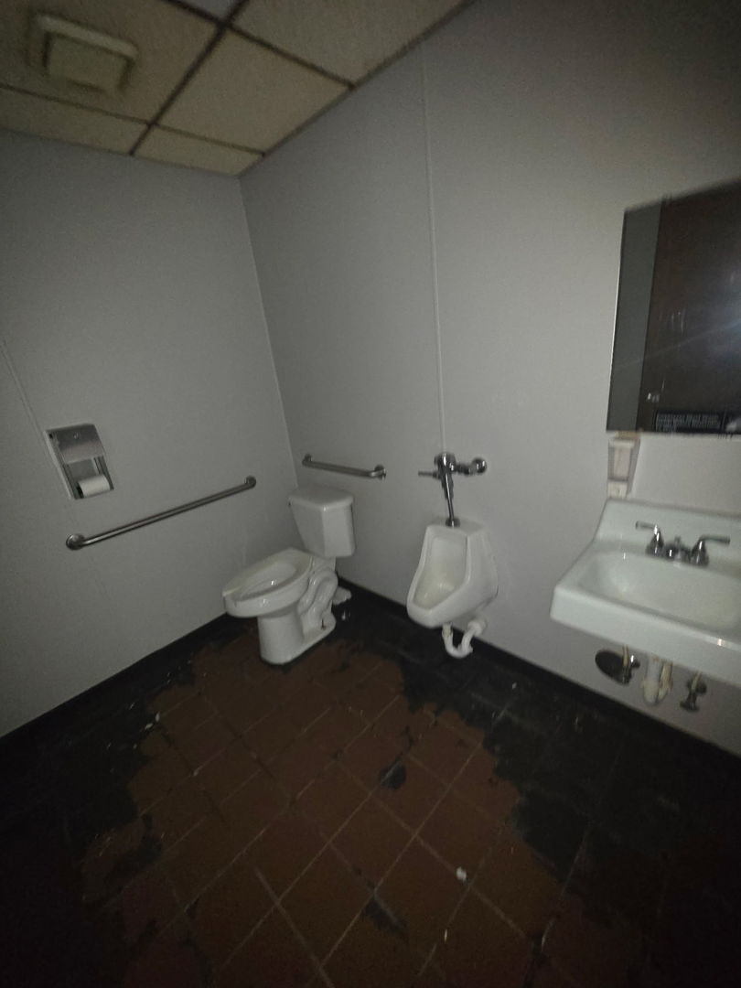 2430 16th Street Property Photo 12