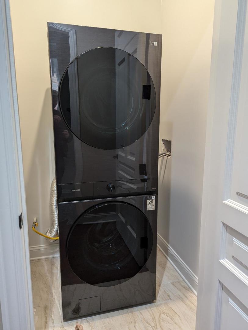 2150 W Monroe Street Property Photo 77