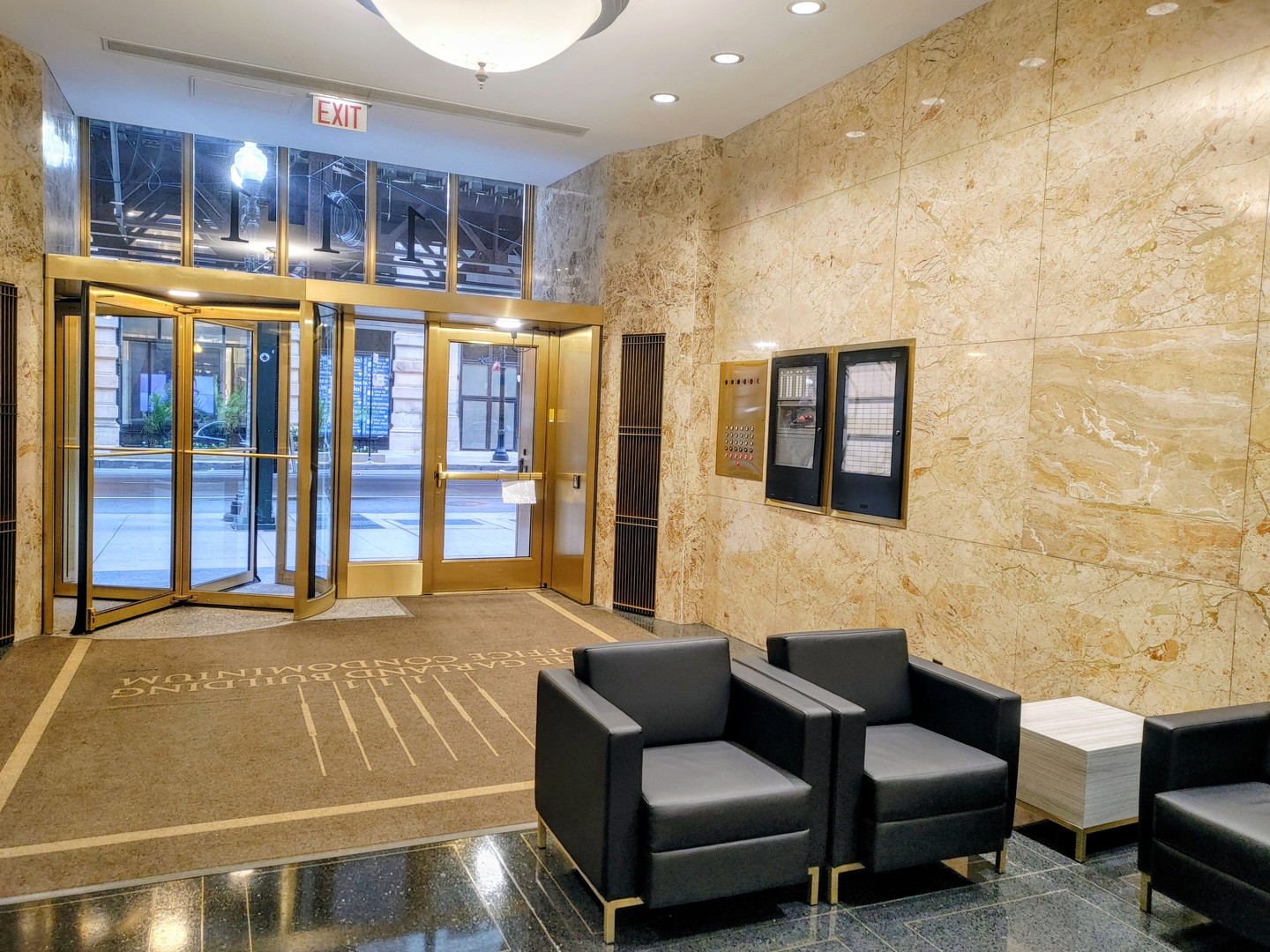 111 N Wabash Avenue 2122 Property Photo 5