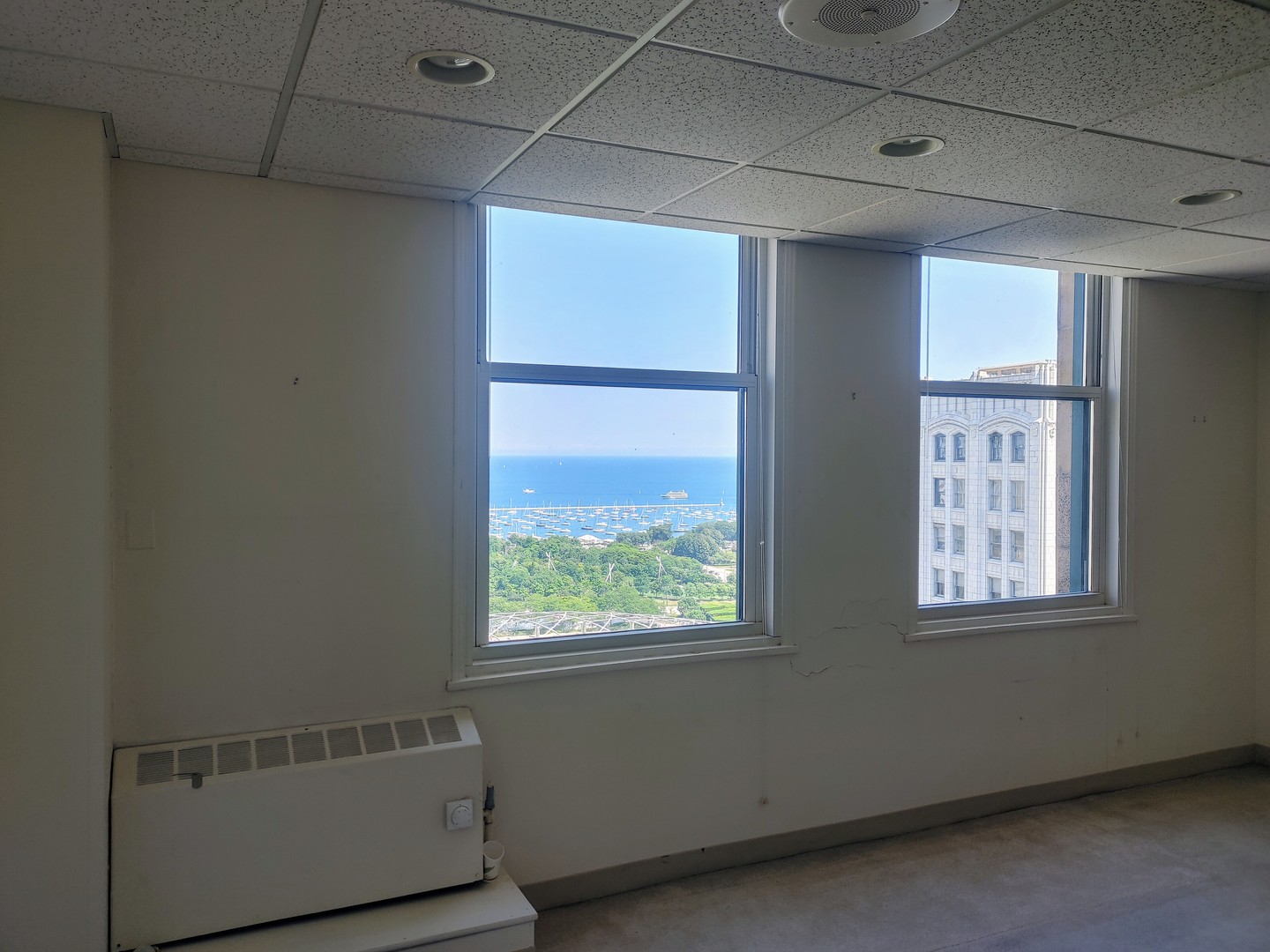111 N Wabash Avenue 2122 Property Photo 12