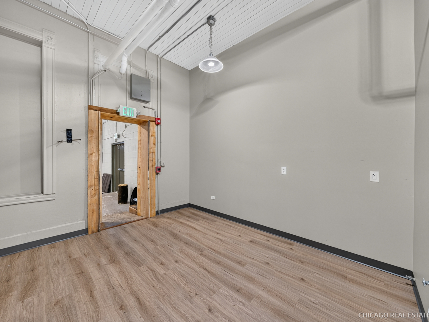 115 S Main Street 115-119 Property Photo 15