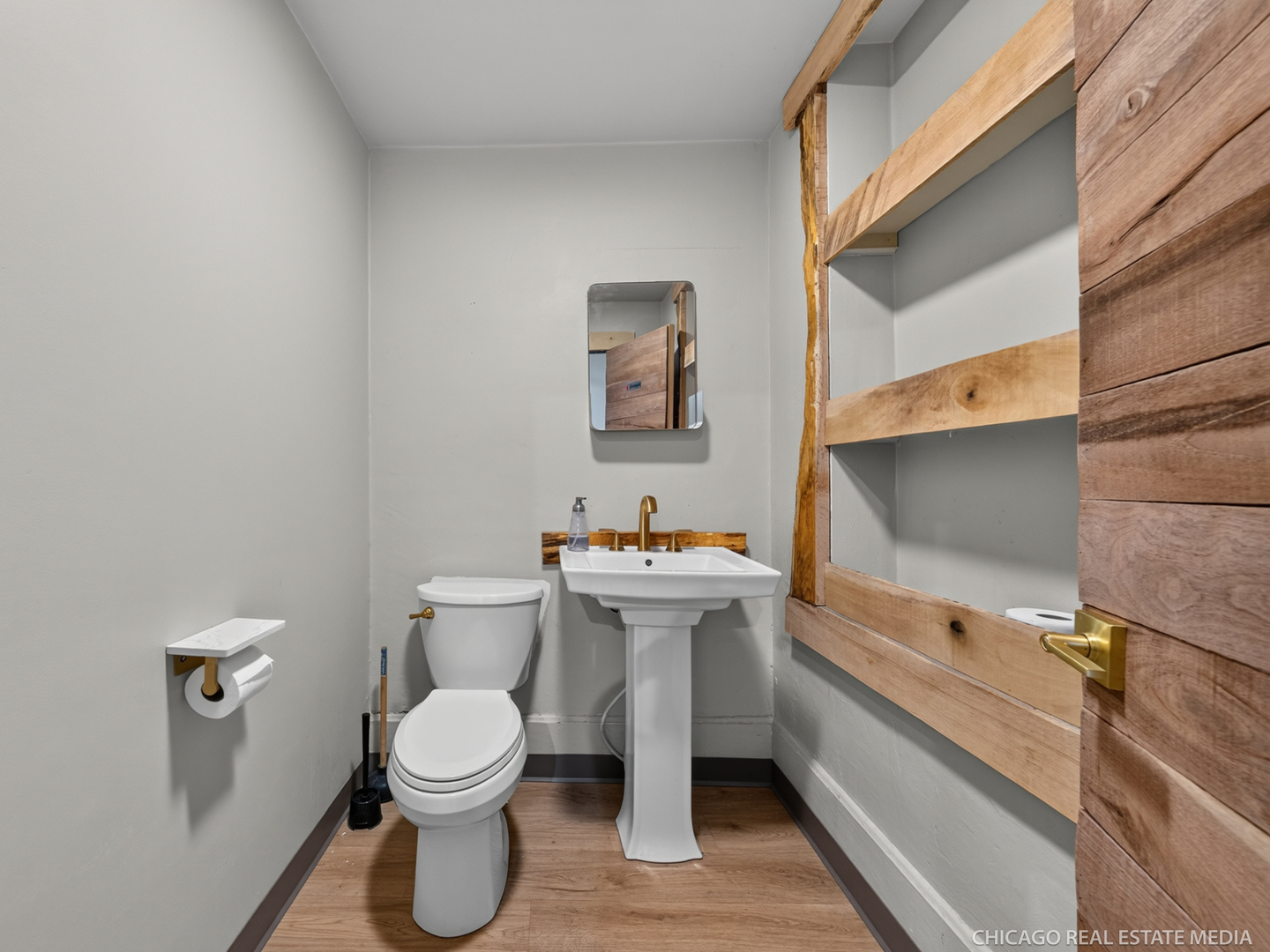 115 S Main Street 115-119 Property Photo 17