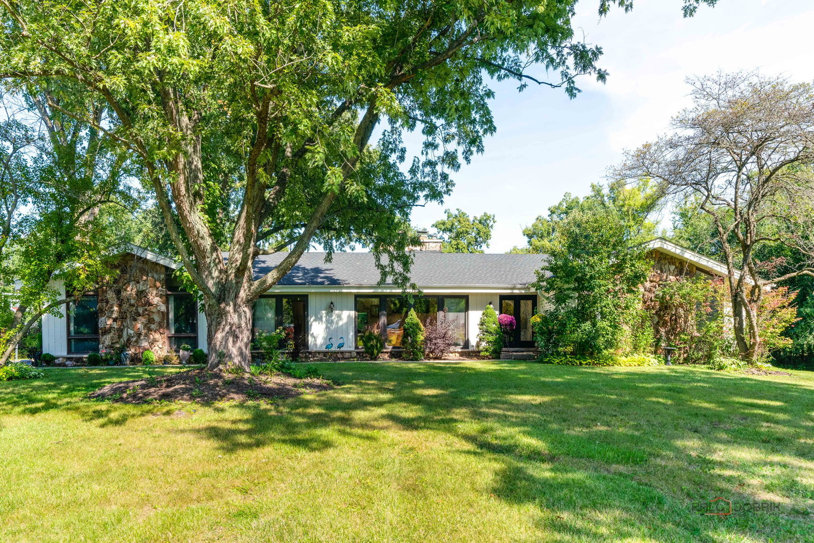 12556016 Property Photo 1