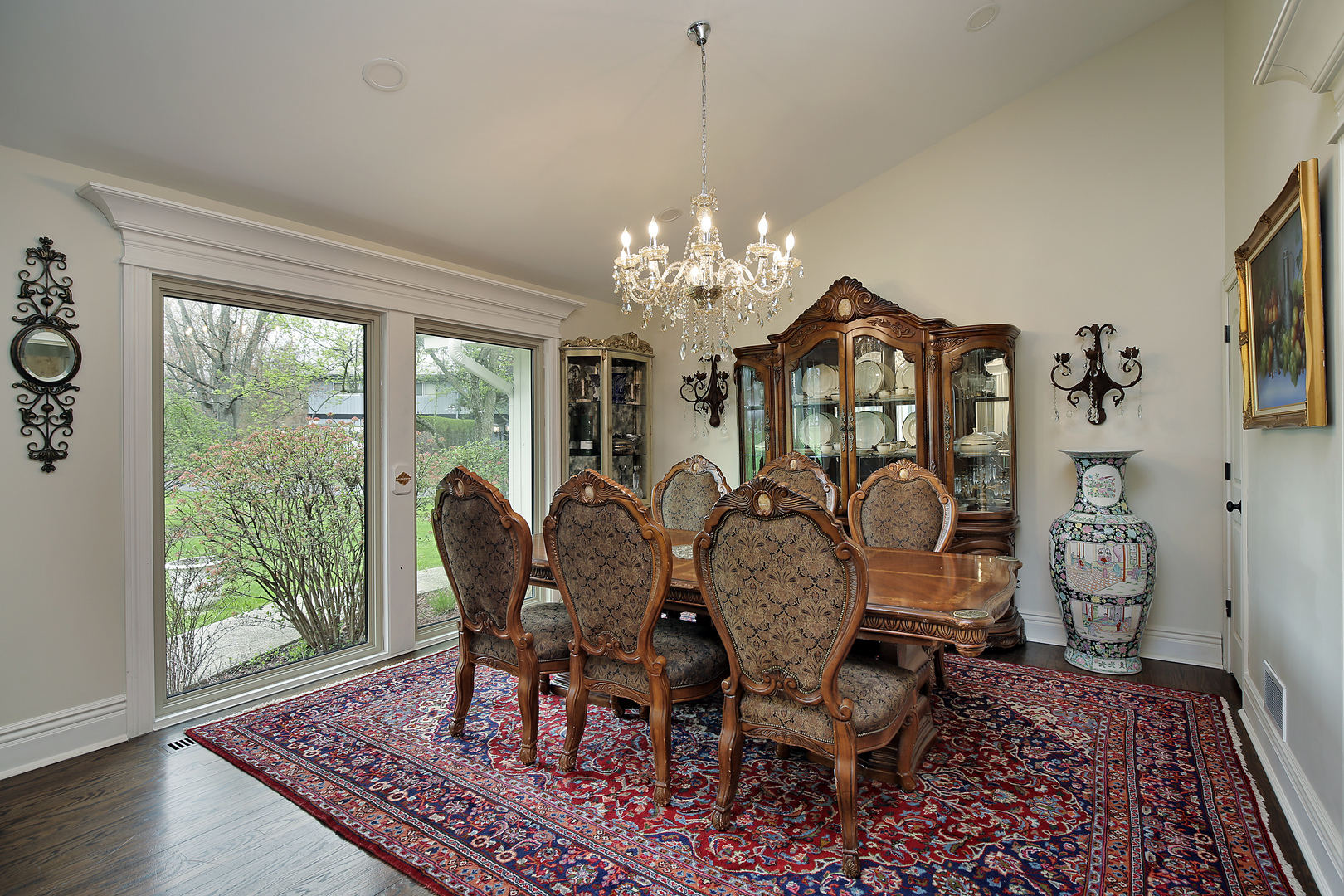 2610 Crestwood Lane Property Photo 8