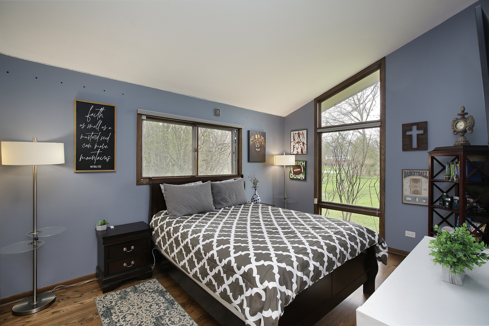 2610 Crestwood Lane Property Photo 12