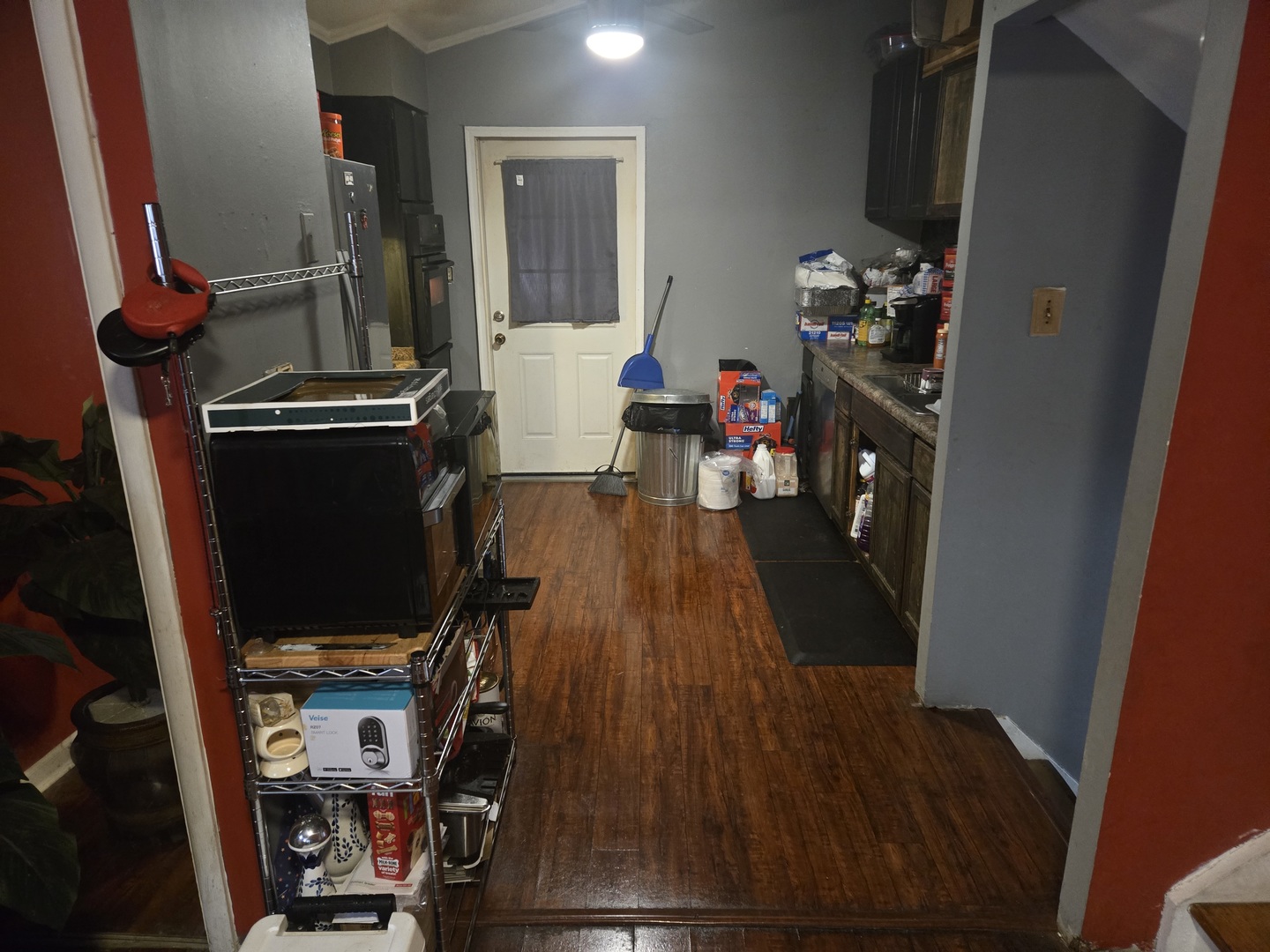 14738 Dante Avenue Property Photo 3