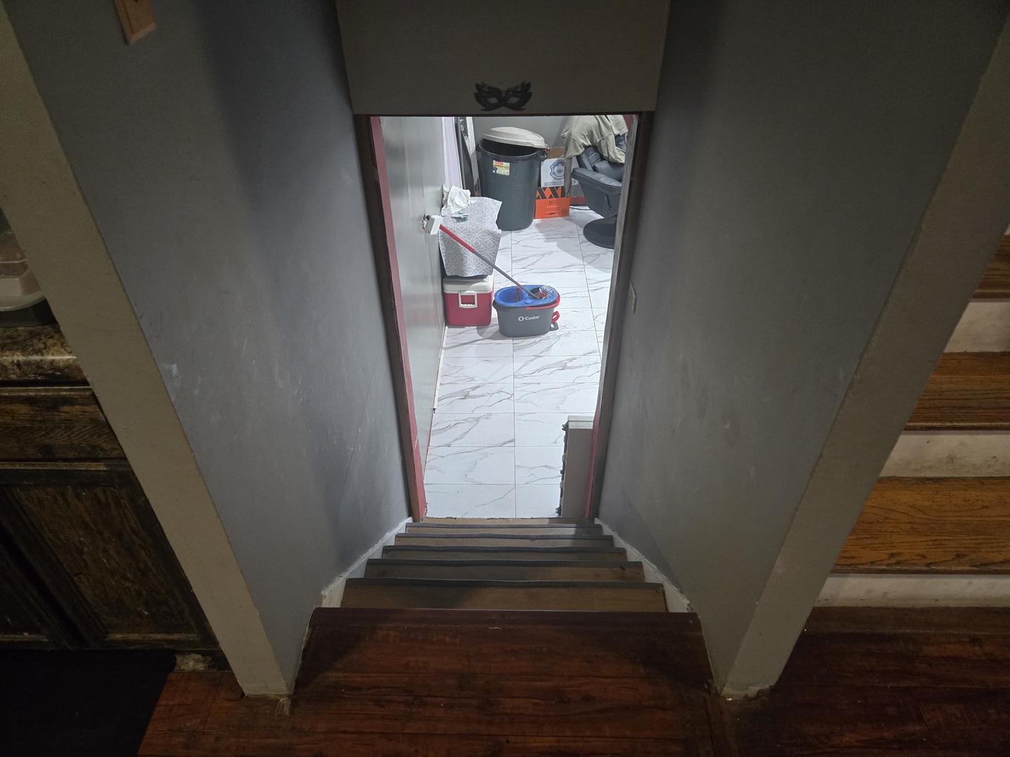 14738 Dante Avenue Property Photo 7