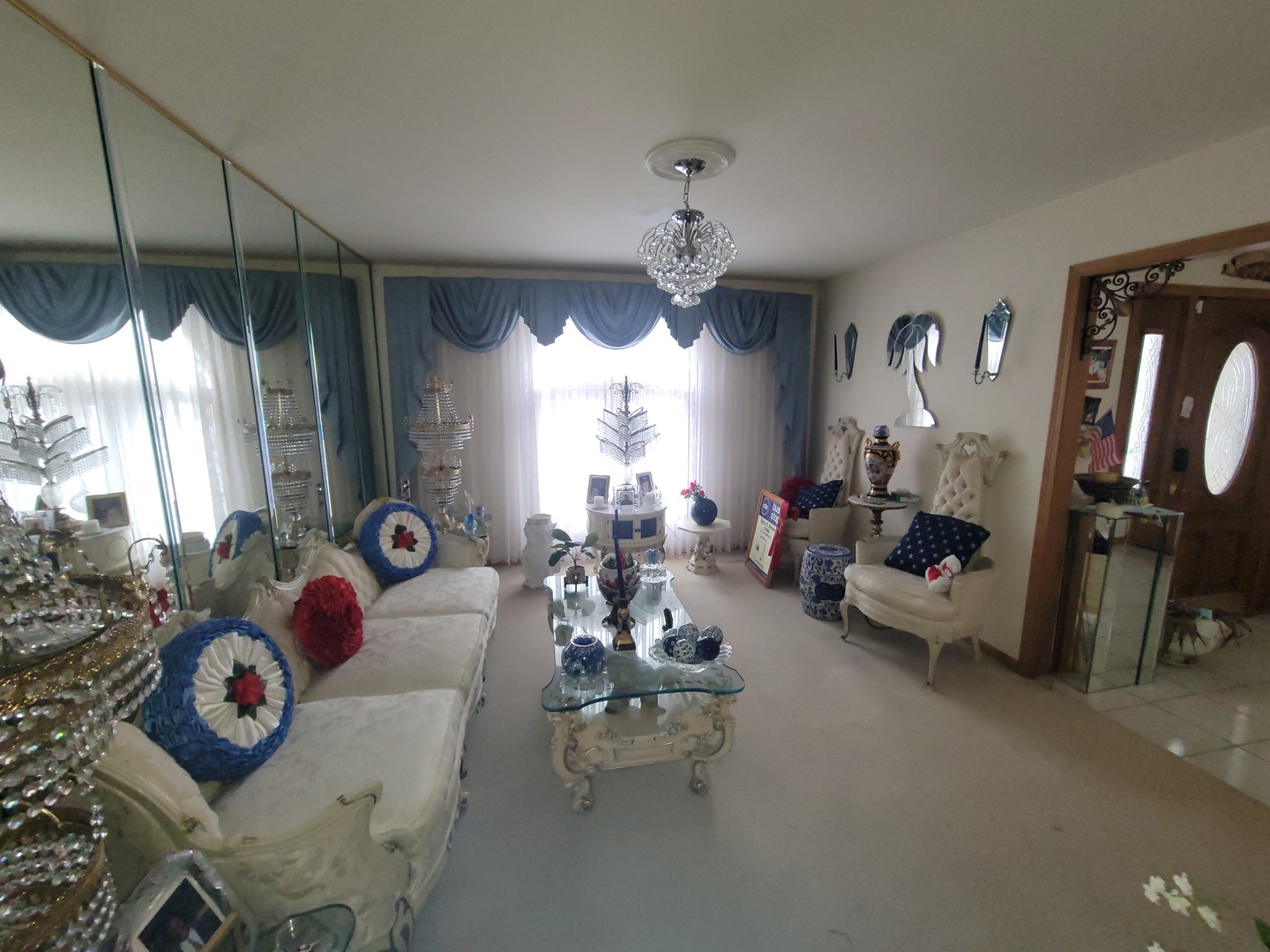3246 E Forestview Trail Property Photo 2