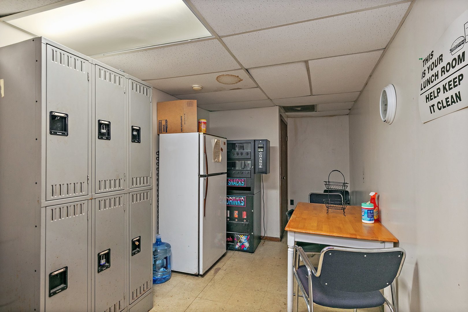 303 Elgin Avenue Property Photo 49