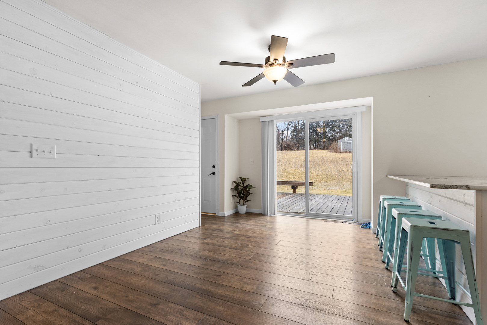 4446 Scarlet Oak Drive Property Photo 6