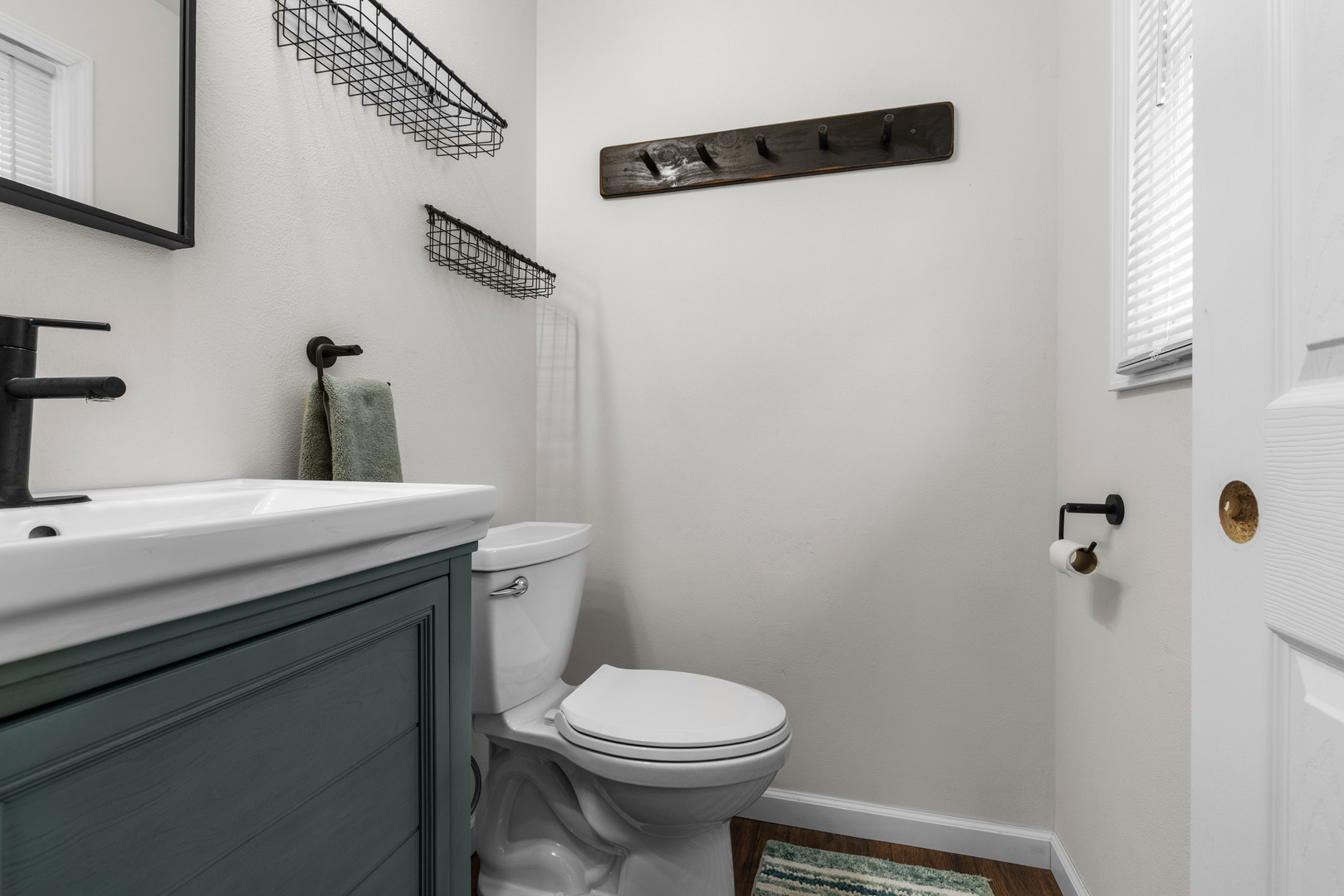 4446 Scarlet Oak Drive Property Photo 7