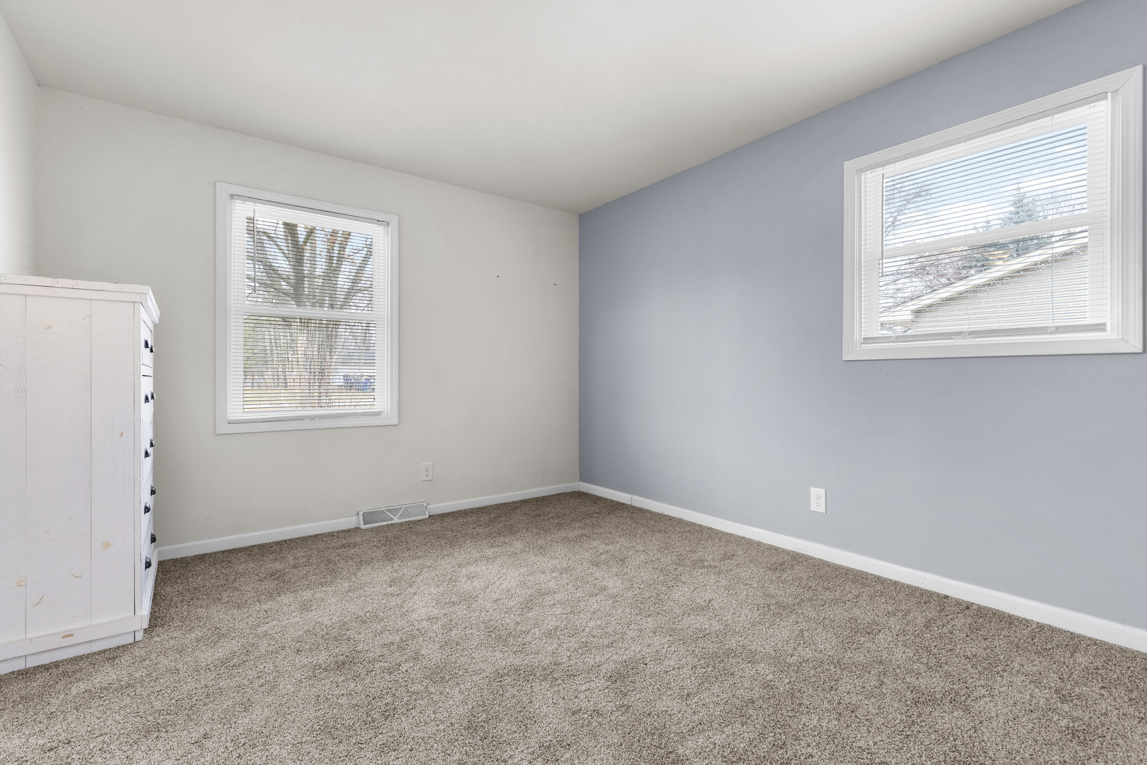 4446 Scarlet Oak Drive Property Photo 11