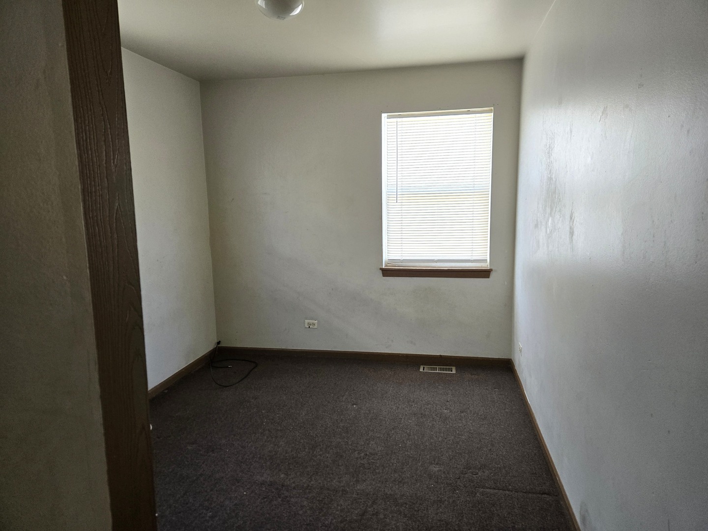 10503 S Edbrooke Avenue Property Photo 8