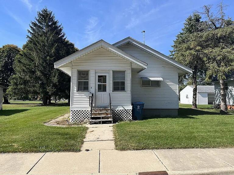 11 Lehigh Avenue