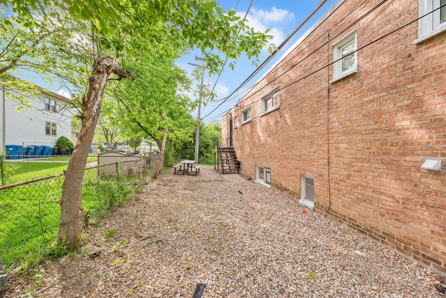 1645 Irving Park Road 203 Property Photo 10