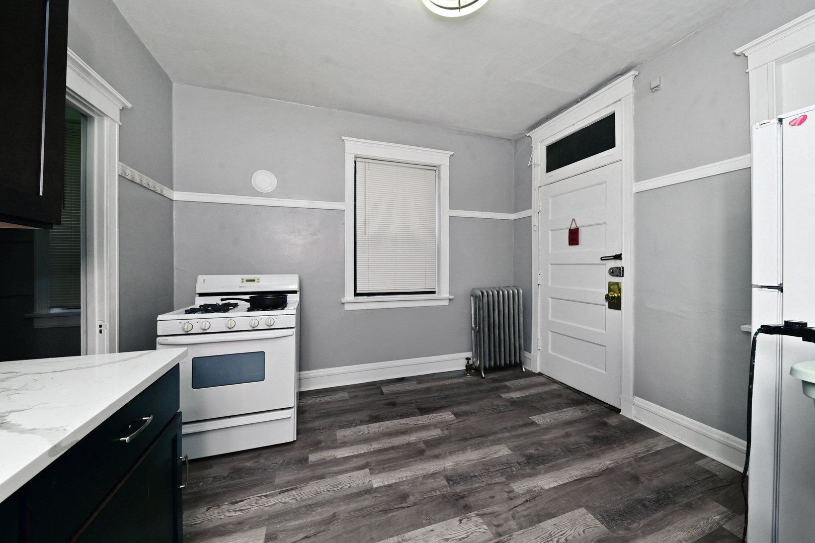 7345-47 S Calumet Property Photo 17