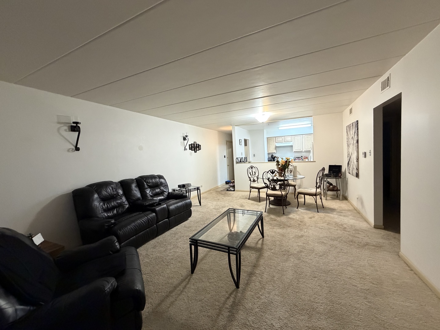 10002 S Pulaski Road 207 Property Photo 12