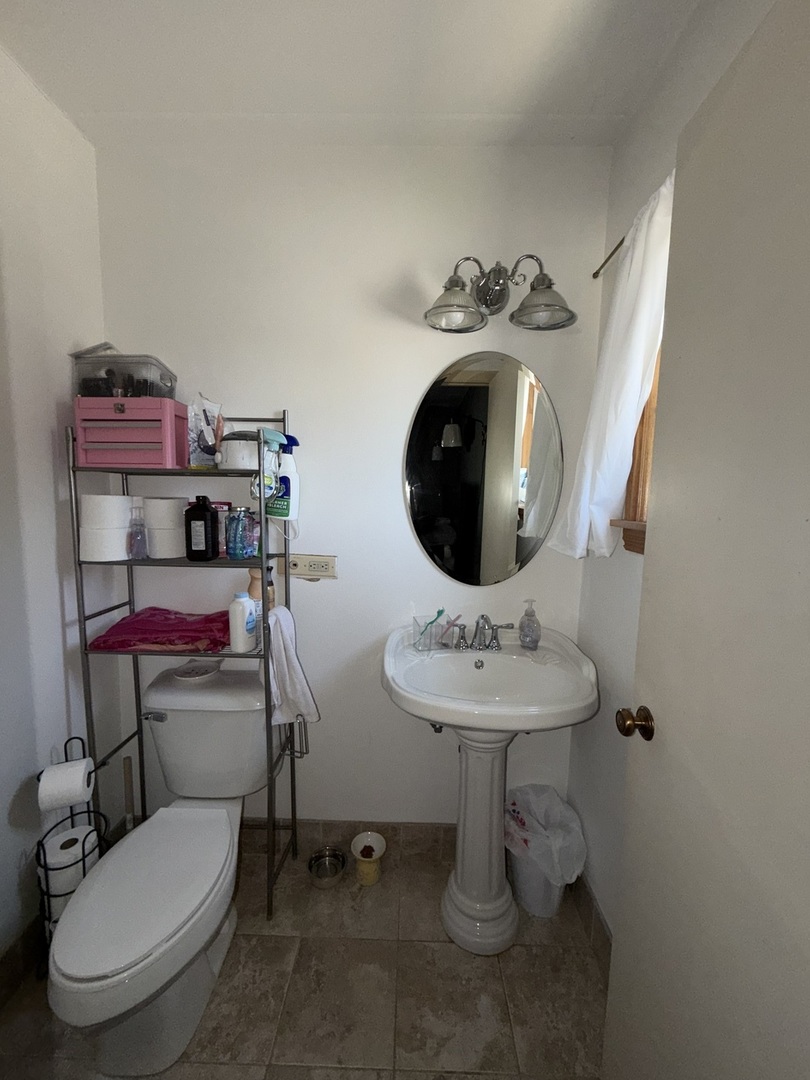 10002 S Pulaski Road 207 Property Photo 20