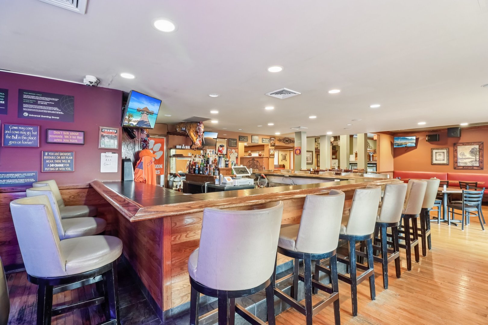 12556925 Property Photo 14