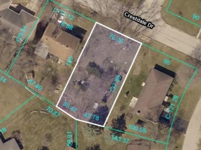 5398 Crestdale Drive Property Photo 4
