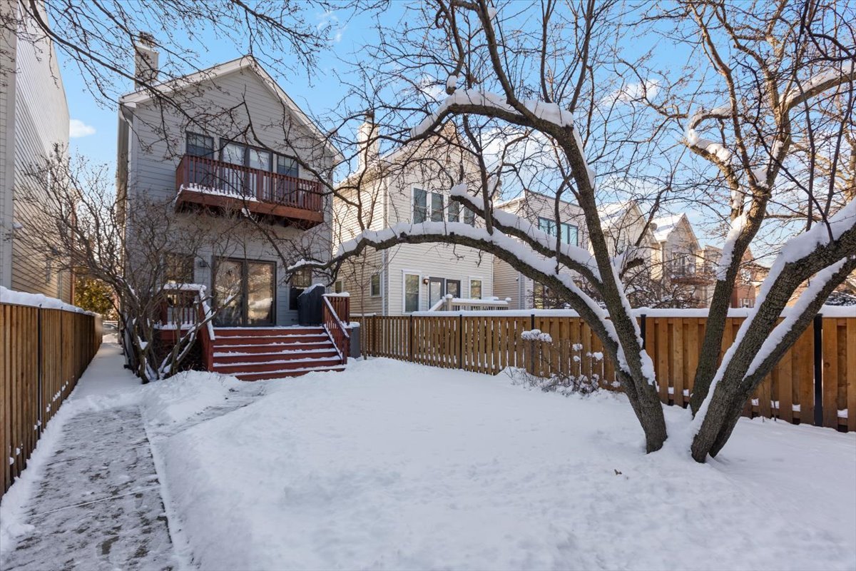 332 W Goethe Street Property Photo 25