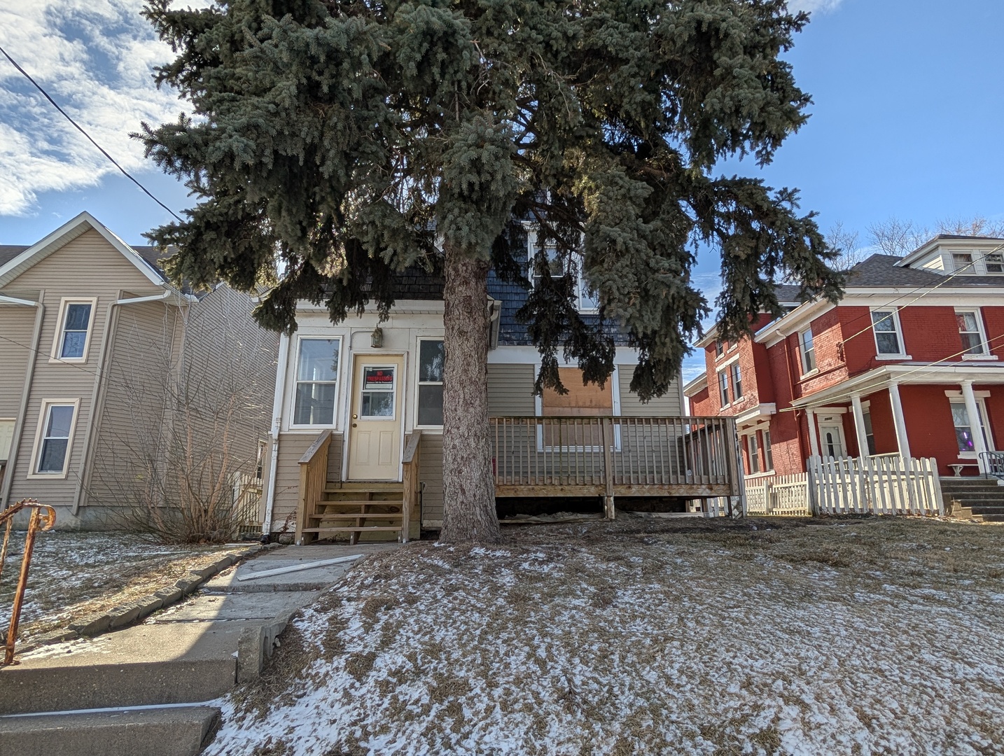 2940 5th Avenue Property Photo 1