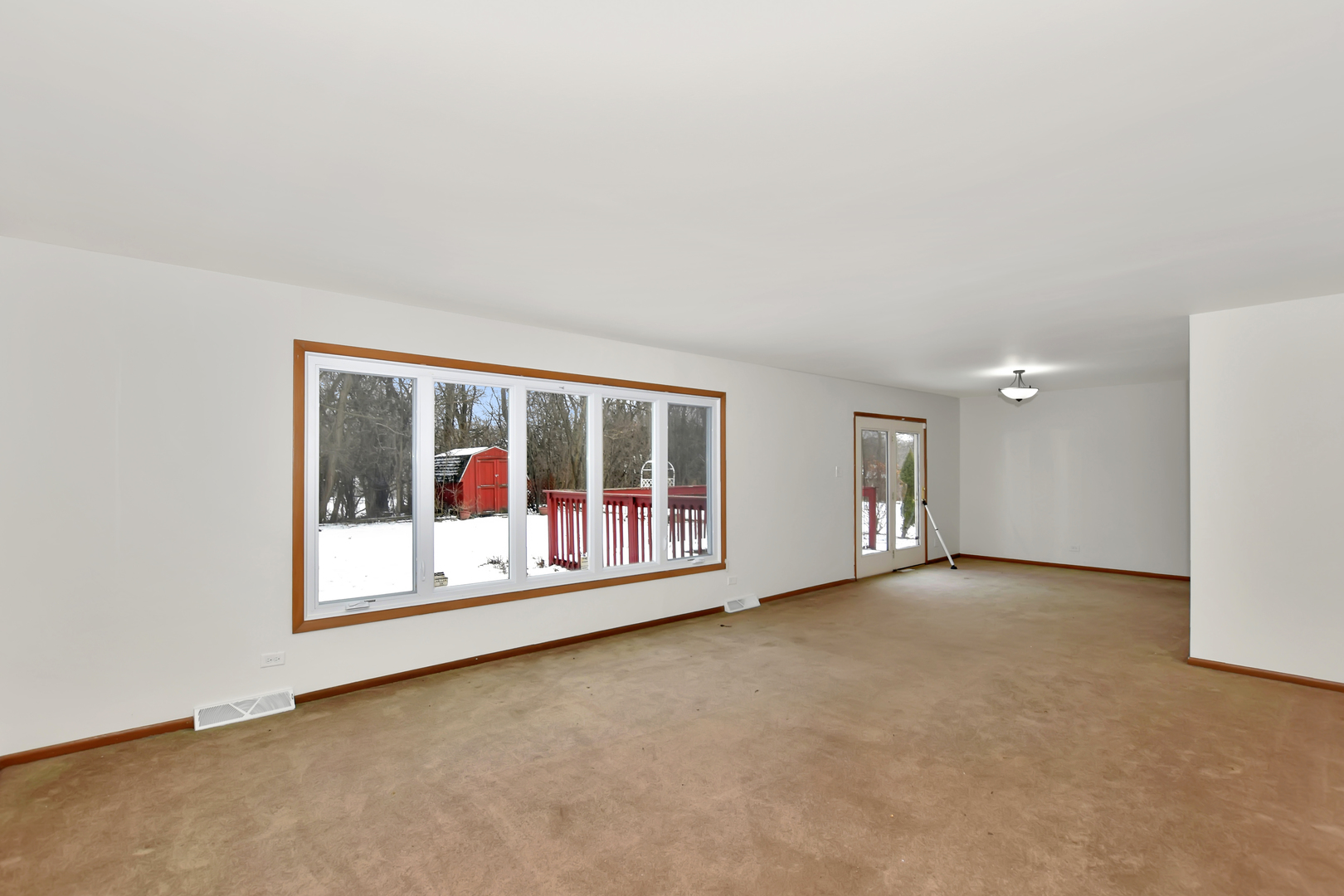 12557191 Property Photo 11