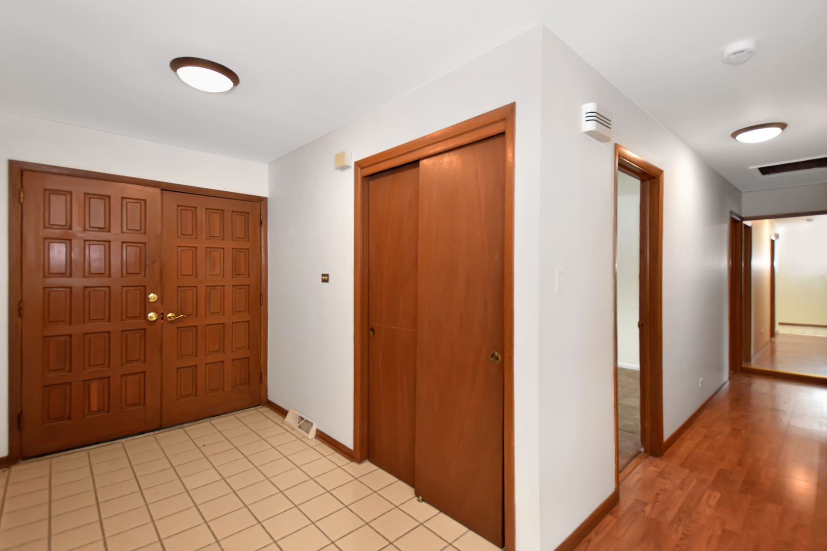 12557191 Property Photo 14