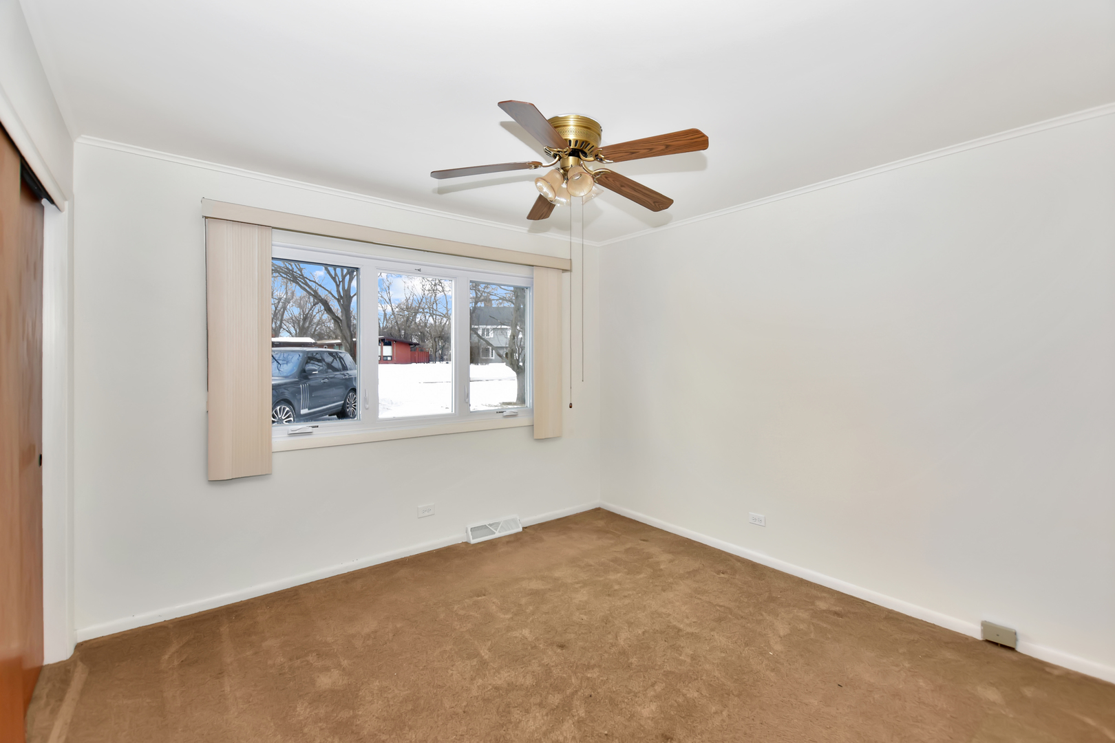 12557191 Property Photo 22