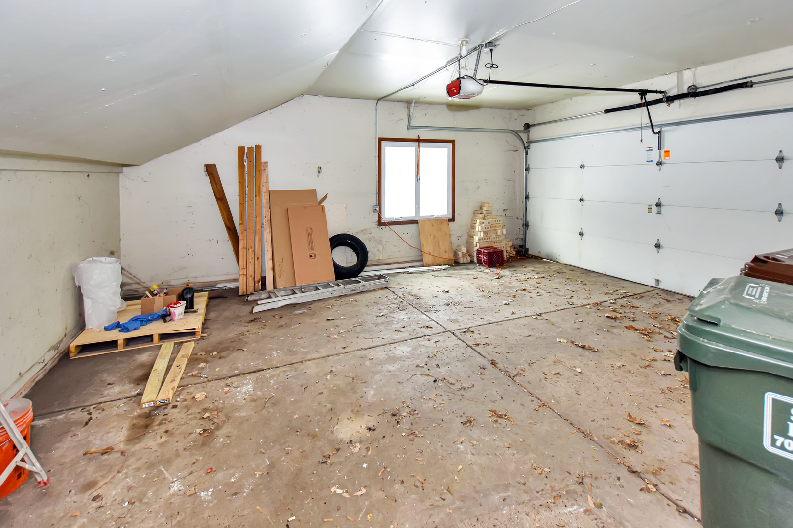 12557191 Property Photo 26